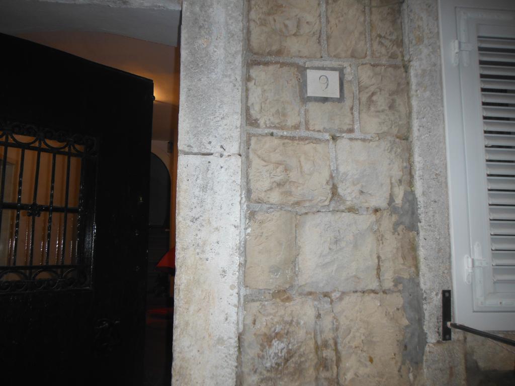 Tomasi Guest house